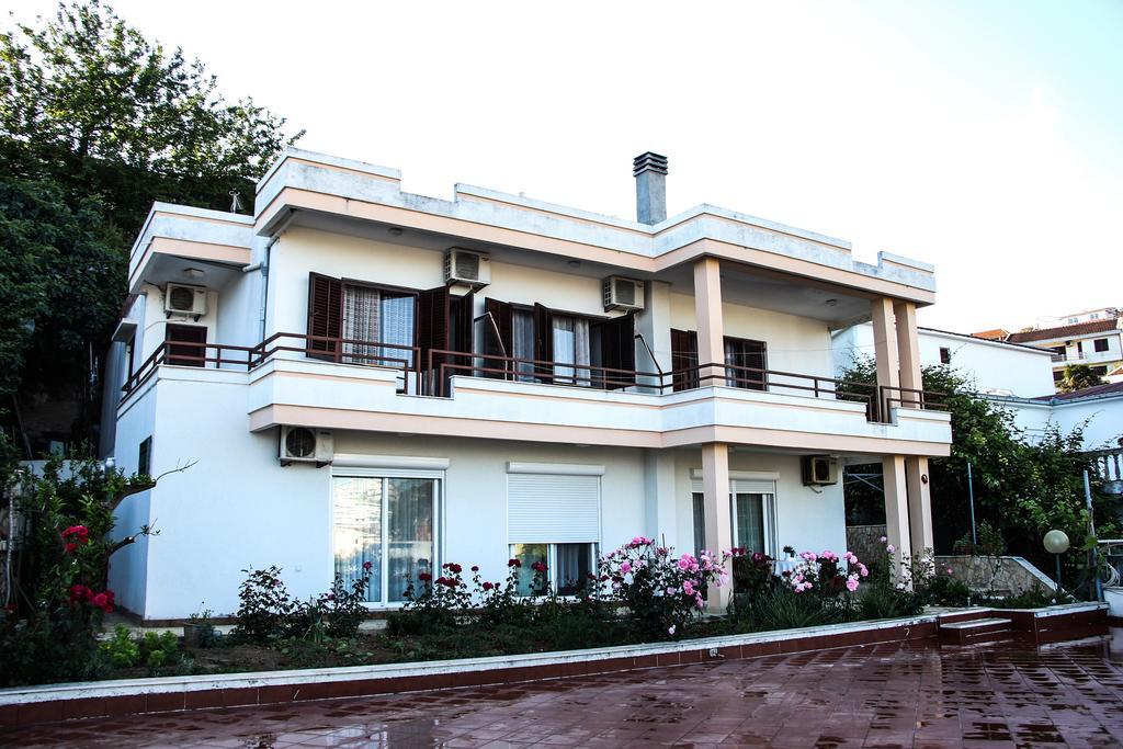 Apartments Aga Улцинь Экстерьер фото
