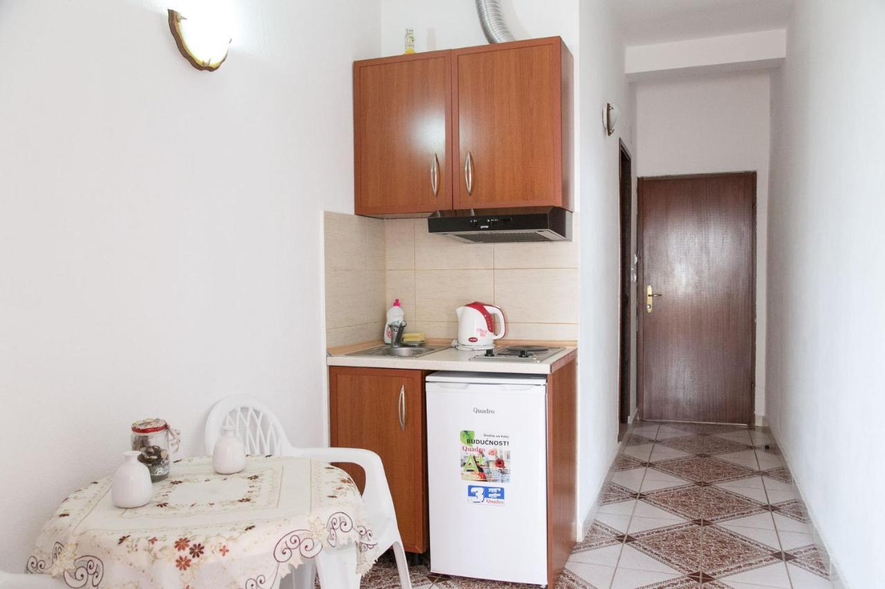 Apartments Aga Улцинь Экстерьер фото